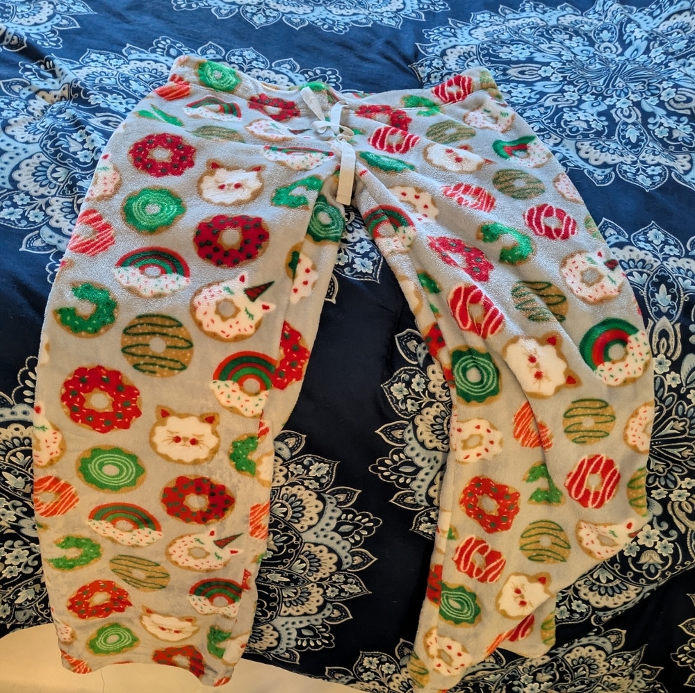 Fuzzy pajama pants Large